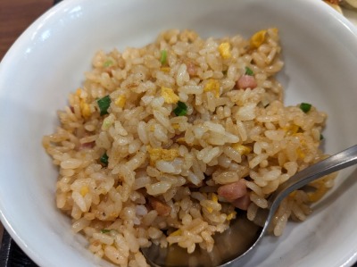 <リンガーハット>ぎょうざ7個定食 半チャーハン 北柏駅の長崎ちゃんぽん--リンガーハット 柏松ヶ崎店