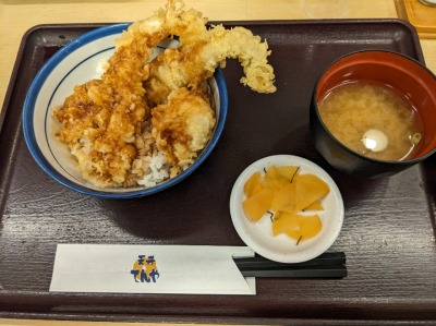 <天丼てんや>ごちそう天丼 中野駅の天丼--天丼てんや 中野店