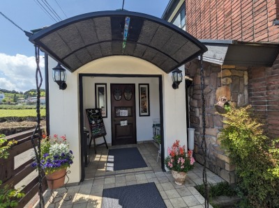 <ボンヌ・ジュルネ>お店外観 源道寺駅の洋菓子--ボンヌ・ジュルネ