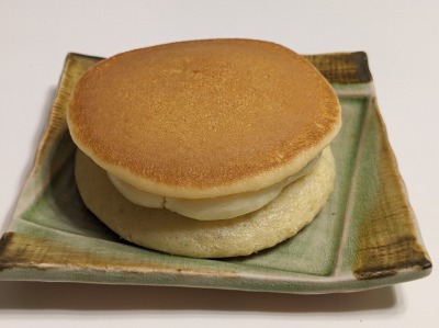 <シャトレーゼ>パンケーキ 相模大野駅のケーキ--シャトレーゼ 若松店