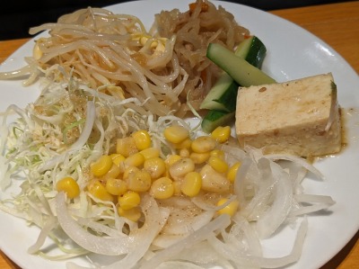 <ステーキのあさくま>サラダバー 源道寺駅のステーキ・ハンバーグ--ステーキのあさくま 富士宮店