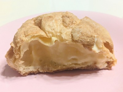 <ビアードパパ>パイシュークリーム 豊中駅周辺のシュークリーム--ビアードパパ エトレ豊中店
