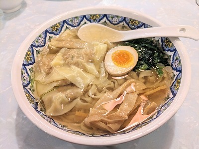 <揚州商人>塩ワンタン麺 淵野辺駅の中華--揚州商人 町田忠生店