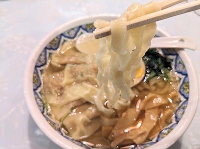 <揚州商人>塩ワンタン麺 淵野辺駅の中華--揚州商人 町田忠生店