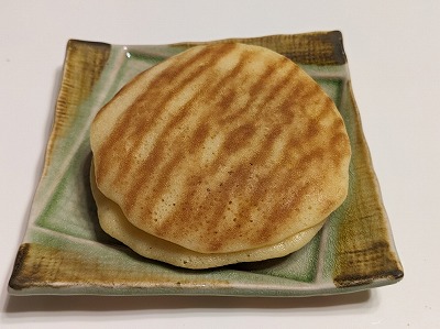 <シャトレーゼ>どら焼き 成瀬駅のケーキ--シャトレーゼ 町田成瀬店