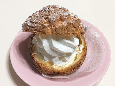 <不二家>窯焼きダブルシュークリーム 古淵駅のケーキ--不二家 町田木曽店