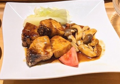 <おぼんdeごはん>めかじきのはちみつ生姜照り焼き 錦糸町駅の和食--おぼんdeごはん 錦糸町テルミナ店