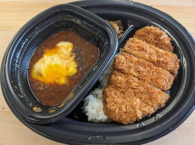 <マイカリー食堂>ロースかつ欧風ビーフカレー 京成小岩駅のカレー--マイカリー食堂 京成小岩店