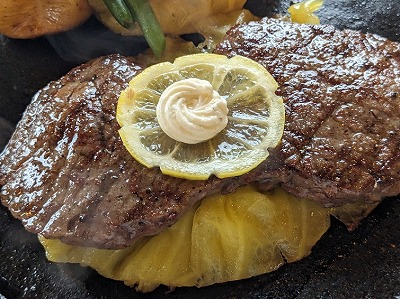 <シャーロックホームズ>ステーキランチ 西武立川駅のハンバーグ&ステーキ--シャーロックホームズ 立川店