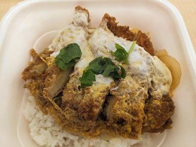 <かつや>かつ丼弁当 笠寺駅のとんかつ・かつ丼--かつや 名古屋笠寺店