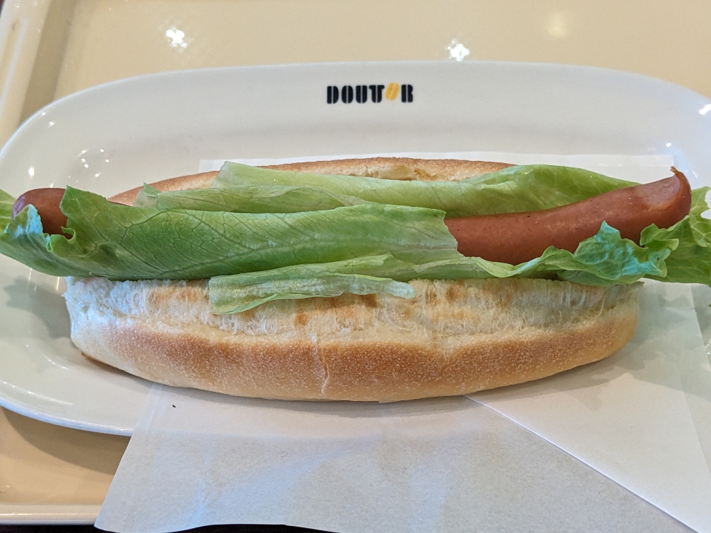 <ドトールコーヒーショップ>ジャーマンドック つつじヶ丘駅のカフェ--ドトールコーヒーショップ つつじヶ丘店