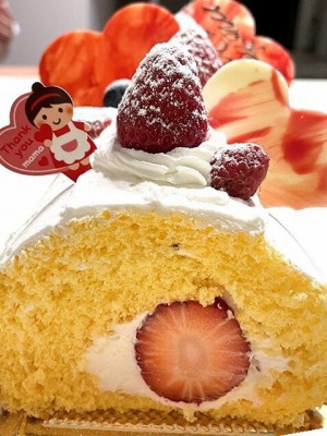 <クロッシュ・デュ・ボヌール>母の日のケーキ 屏風浦駅周辺のケーキ--クロッシュ・デュ・ボヌール
