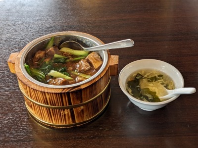 <大宅門>牛バラあんかけご飯 屏風浦駅周辺の中国家庭料理--大宅門