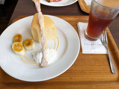 ��꒬�w���ӂ̃J�t�F--���B���b�W�J�t�F�@���t�g���É��X