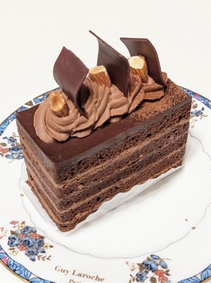 �����w���ӂ̃P�[�L--�A���e�m�[���@������ۓX