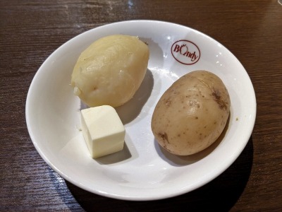 <ボンディ>チキンカレー 神田駅周辺の欧風カレー--ボンディ 大手町店