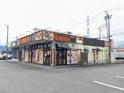 <牛繁>お店外観 国母駅周辺の焼肉--牛繁 国母店