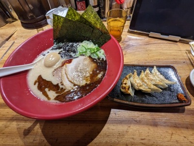 <一風堂>赤丸新味 金山駅周辺のとんこつラーメン--一風堂 金山店