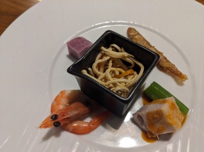 �����E���؊X�w���ӂ̒���--�ї�