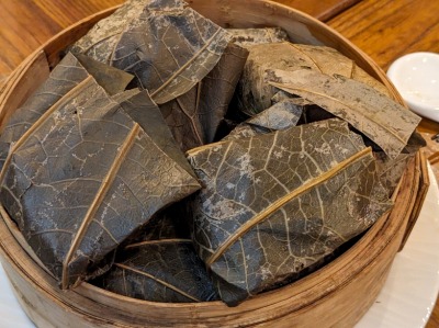 �����E���؊X�w���ӂ̒���--�ї�