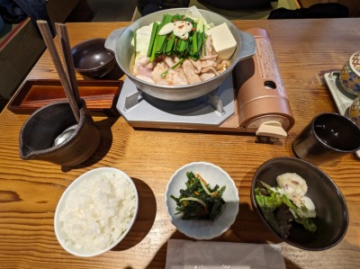 <やまや>もつ鍋膳 京橋駅周辺の博多もつ鍋--やまや 京阪京橋店