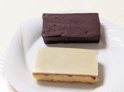 �����E���؊X�w���ӂ̃P�[�L--���J�O�@�����������َq�X