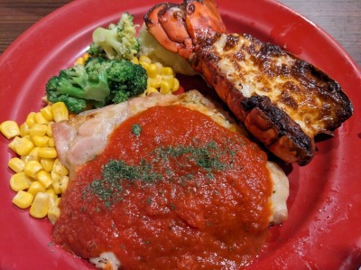 <レッドロブスター>ロブスターテール黄金焼&チキン 酒折駅周辺のシーフードレストラン--レッドロブスター 甲府店