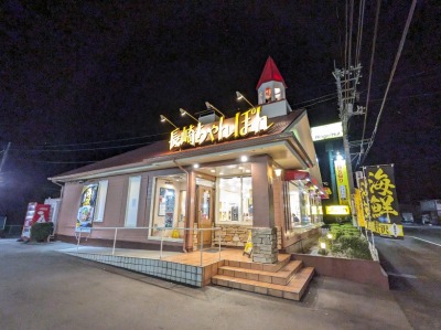 <リンガーハット>お店外観 富士駅周辺の長崎ちゃんぽん--リンガーハット 富士本市場店