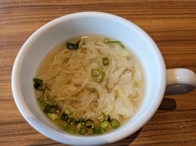 �Z���w�̃X�e�[�L�E�n���o�[�O--�u�����R�r���[�@�ۖ؊ԓX