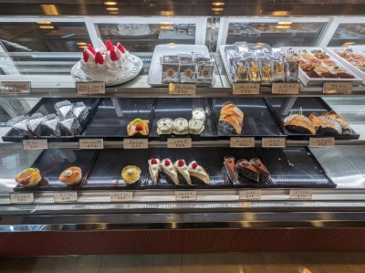 <マロン>お店外観 屏風浦駅周辺のケーキ--マロン