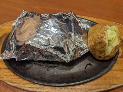 <ココス>包み焼きハンバーグ 南富山駅周辺のファミレス--ココス 本郷店