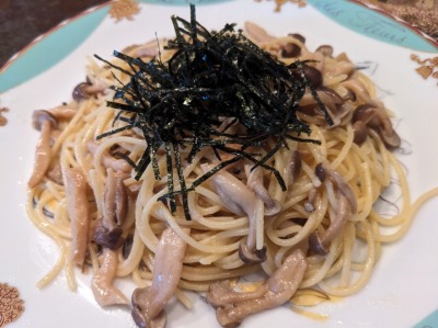 <シャンテ・ルヴォン>和風きのこスパゲティー 河口湖駅周辺の軽食・喫茶--シャンテ・ルヴォン
