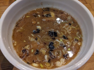 <鶴一家>濃厚つけ麺 横浜駅周辺のラーメン--鶴一家