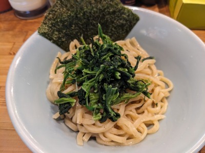 <鶴一家>濃厚つけ麺 横浜駅周辺のラーメン--鶴一家