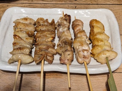 <繋>おまかせ10本盛り 横浜駅周辺の海鮮居酒屋--繋