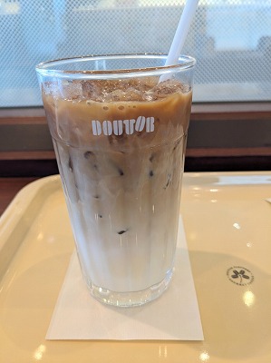 <ドトールコーヒーショップ>カフェ・ラテ 洗足駅のカフェ--ドトールコーヒーショップ 洗足駅前店