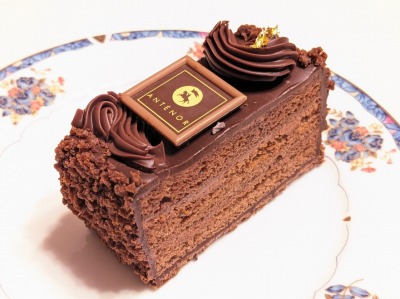 �痢�����w���ӂ̃P�[�L--�A���e�m�[���@�痢��}�X