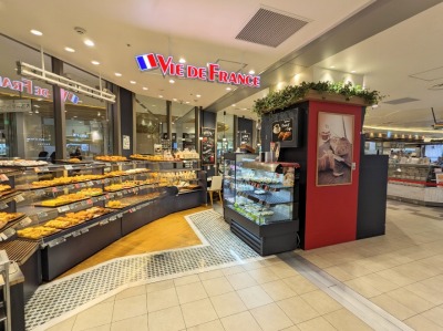 <ヴィ・ド・フランス>お店外観 仙台駅周辺のパン屋さん--ヴィ・ド・フランス 仙台店