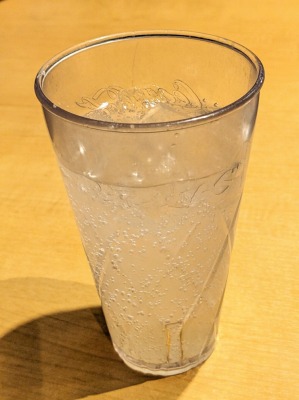 <焼肉きんぐ>ソフトドリンク 下曽我駅の焼肉--焼肉きんぐ 小田原成田店