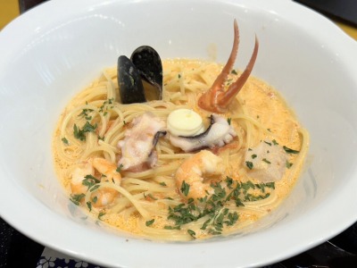 <洋麺屋五右衛門>カニと海老と帆立のトマトクリーム 巣鴨駅周辺のスパゲッティ--洋麺屋五右衛門 巣鴨店