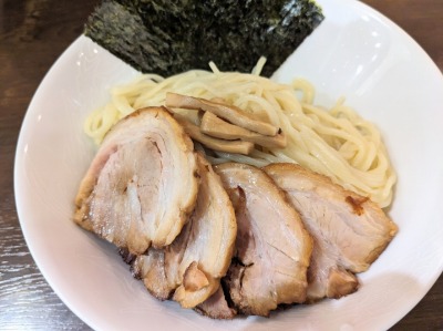 ���V���w���ӂ̃��[����--�łт��Ɓ@���V���T�U�G����ʂ�X