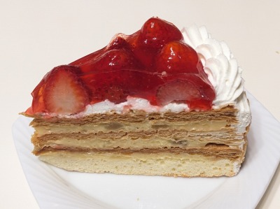 <銀座コージーコーナー>ナポレオンパイ 上飯田駅のケーキ--銀座コージーコーナー アピタ名古屋北