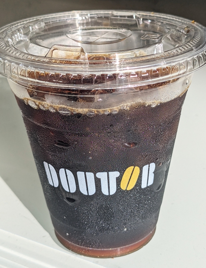 <ドトールコーヒーショップ>アイスコーヒー 虎ノ門駅のカフェ--ドトールコーヒーショップ 虎ノ門桜田通り店