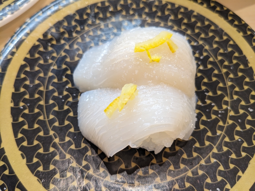 <はま寿司>いか 天童南駅の回転寿司--はま寿司 天童店