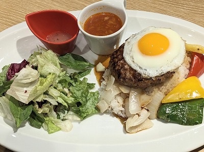 <むさしの森珈琲>ロコモコTERIYAKIソース 研究学園駅周辺のカフェ--むさしの森珈琲 イーアスつくば店