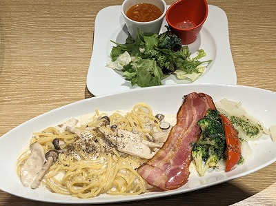 <むさしの森珈琲>ポルチーニのクリームパスタ 研究学園駅周辺のカフェ--むさしの森珈琲 イーアスつくば店