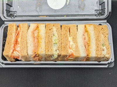 �q������w���ӂ̃J�t�F--�^���[�Y�R�[�q�[�@�h�q���a�@�X