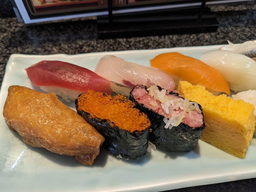 <鮨處八千代>お得握り 飯田橋駅周辺の寿司--鮨處八千代 飯田橋店