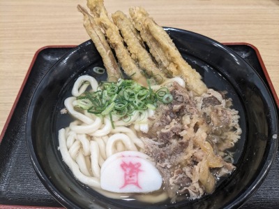 <資さんうどん>肉ごぼ天うどん 湘南台駅周辺のうどん--資さんうどん 藤沢湘南台店
