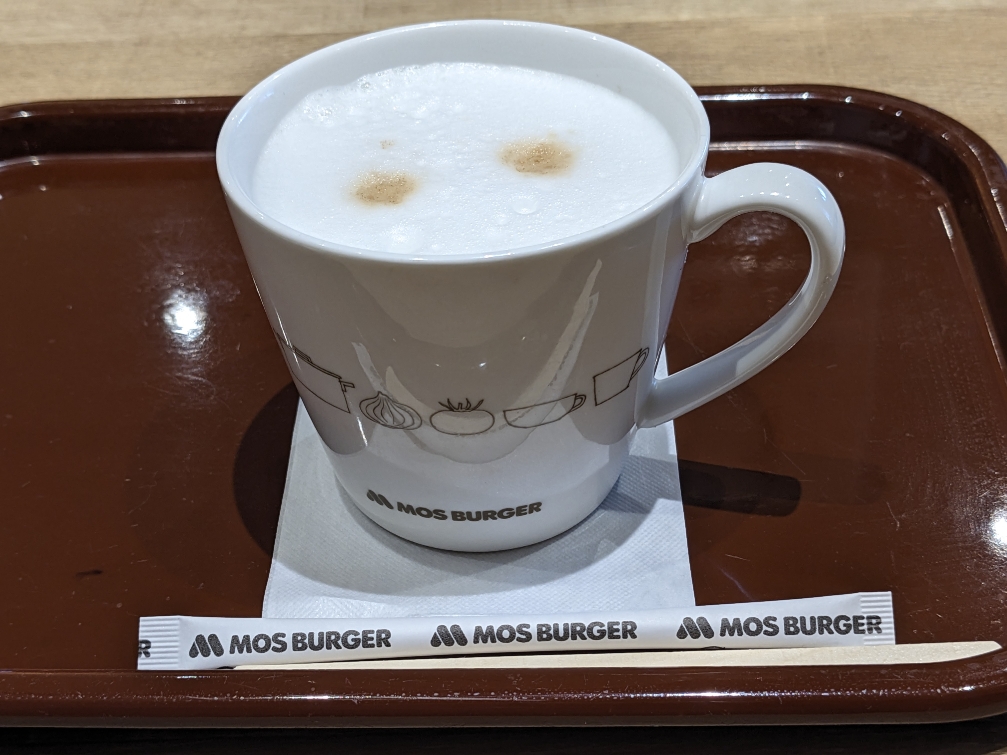 <モスバーガー>カフェラテ 杜せきのした駅周辺のハンバーガー--モスバーガー イオンモール名取店